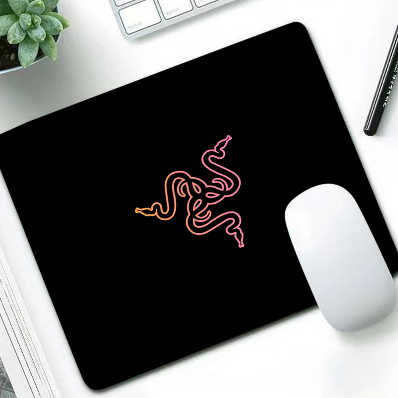 Razer Luxury Mouse Pad Anime G - огляд і ціна Pc Gaming Notebook